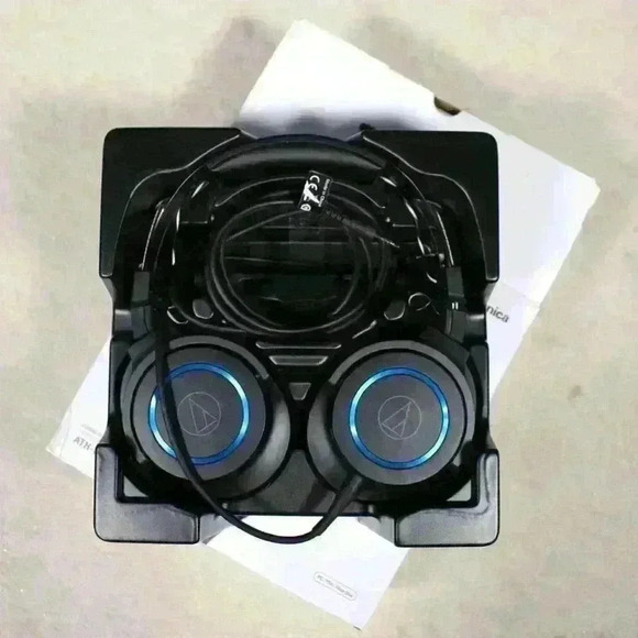 AUDIO-TECHNICA ATH-G1 Over-Ear Premium Gaming Headphones Microphone Wired - Picture 2 of 16